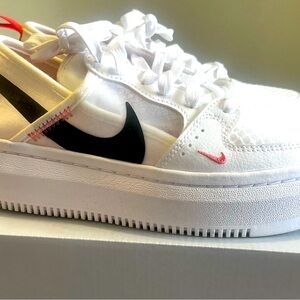 Nike Mesh Platform Air Force One’s